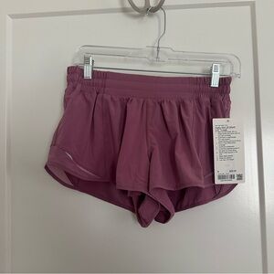 Lululemon Hotty Hot Low Rise 2.5 Shorts